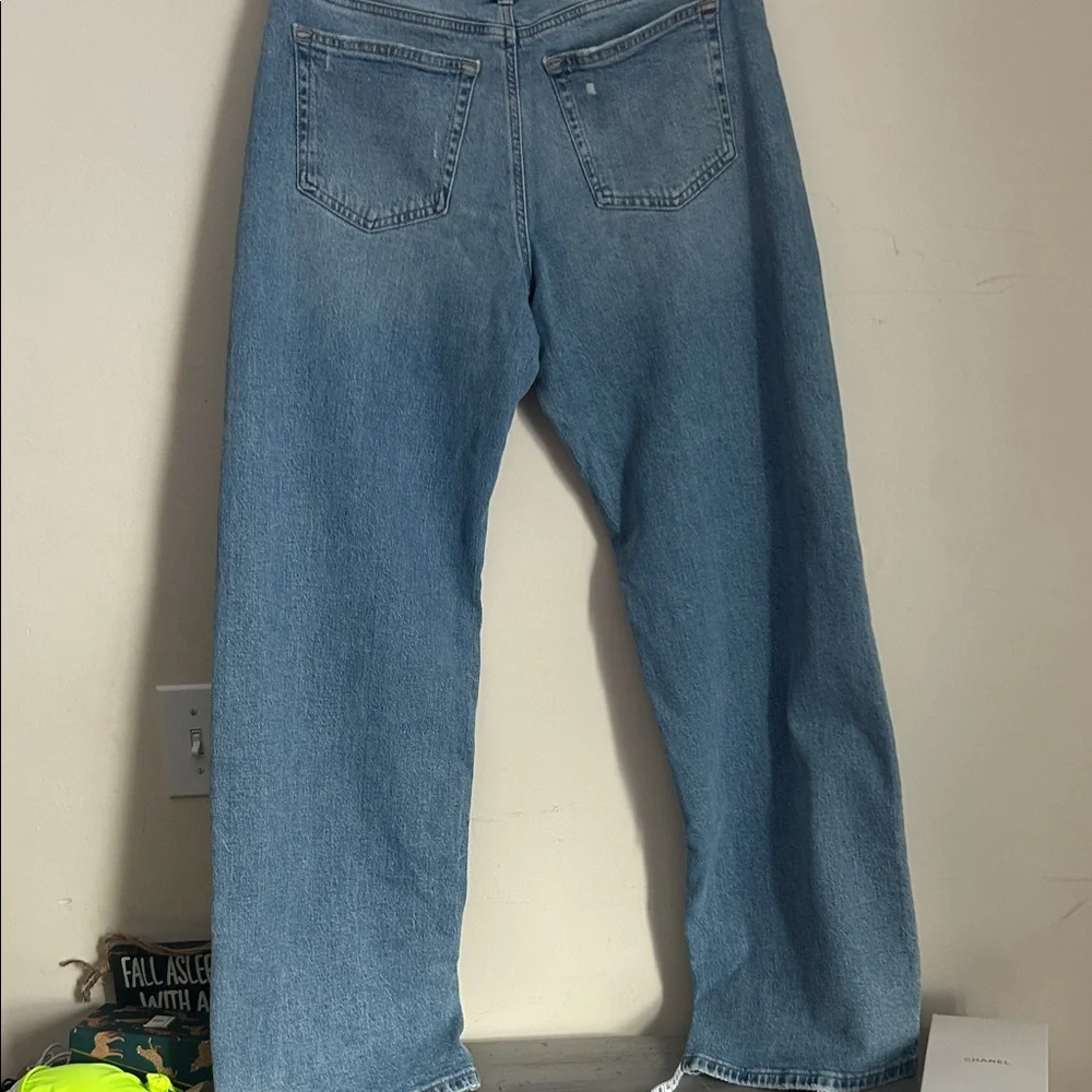 Classic edgely Blue Denim Jeans - Picture 4 of 8